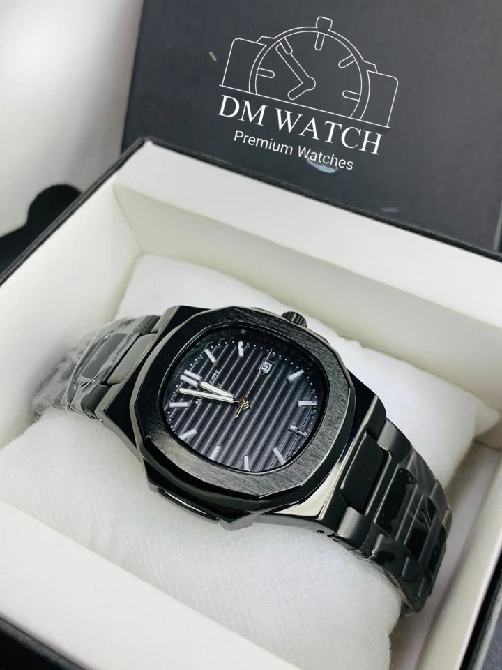 Nautilus Model | Full Black