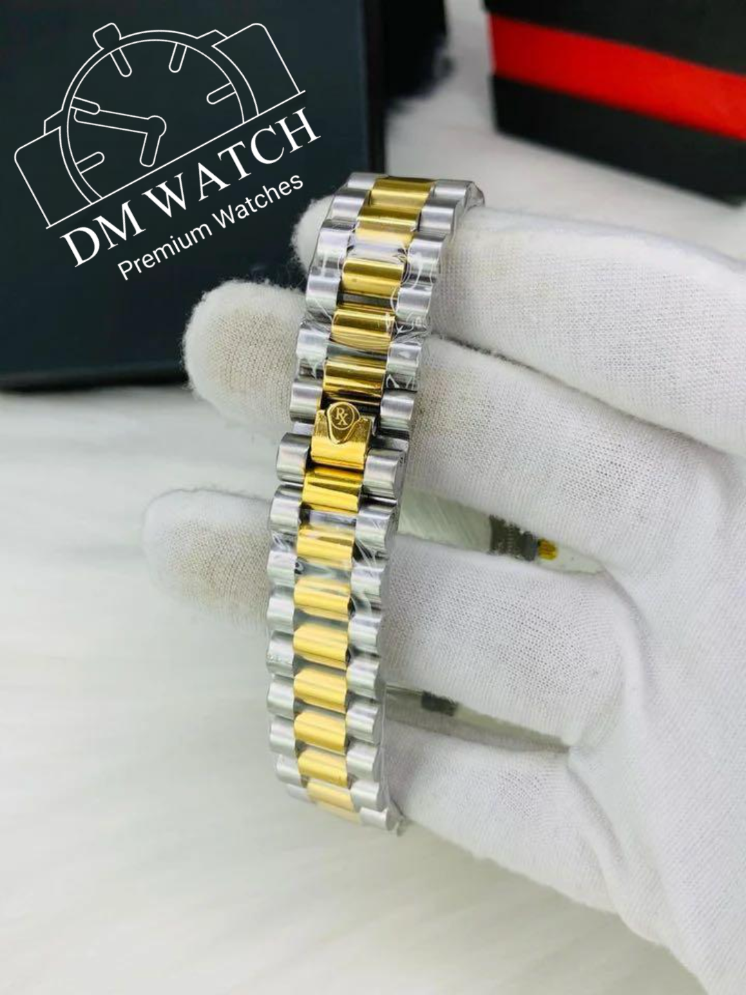 Cut Reg Stone Model | Two Tone White
