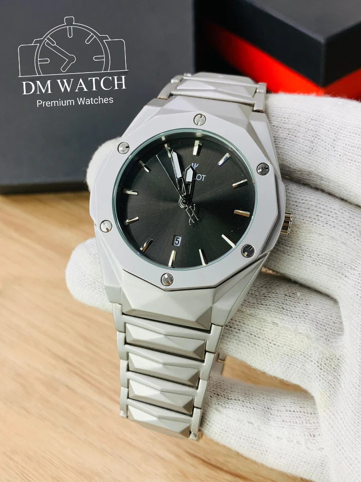 HB Plain Diamond Model | Silver Black